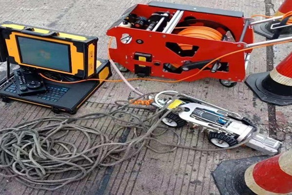 东坑CCTV管道检测机器人